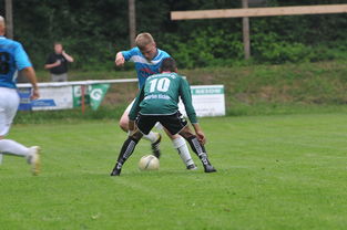 开云体育平台APP-本菲卡战平国米，哈兰德扑点救主欧冠：惊心动魄的欧冠夜晚