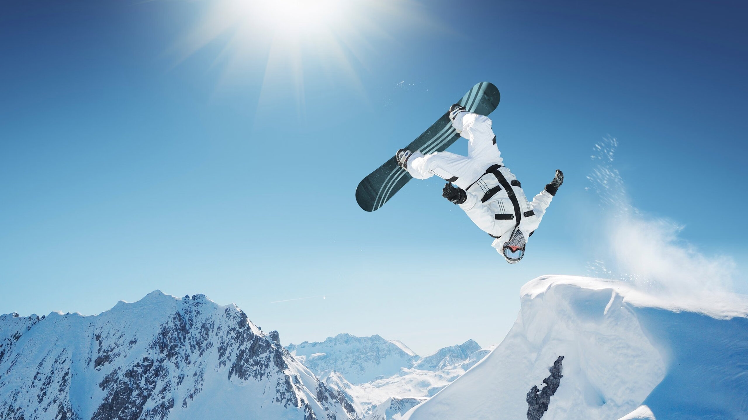 死神来了！拉亚两连击摧毁厄瓜多尔防线，橙衣军团在刀尖上起舞