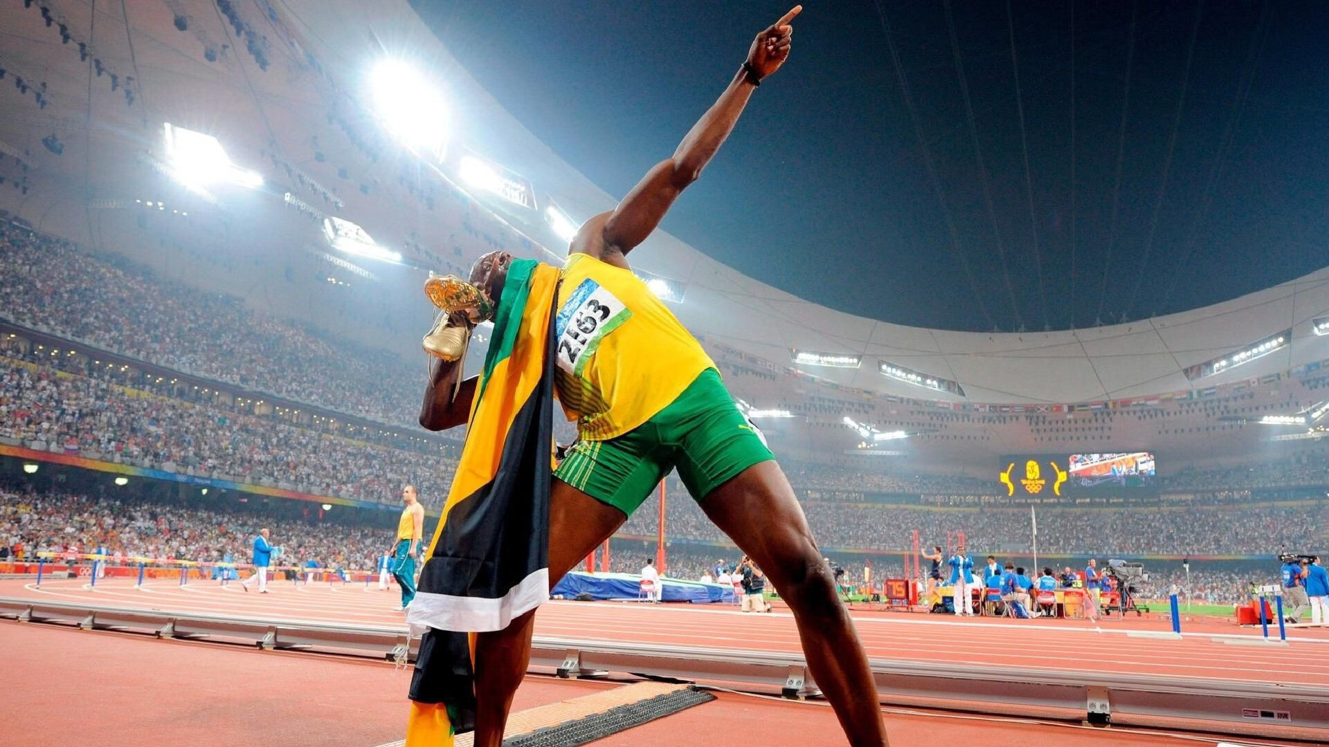 法比尼奥冠军级表现难救主，伊朗队4-0狂胜塞维利亚，友谊赛中的亚洲力量崛起