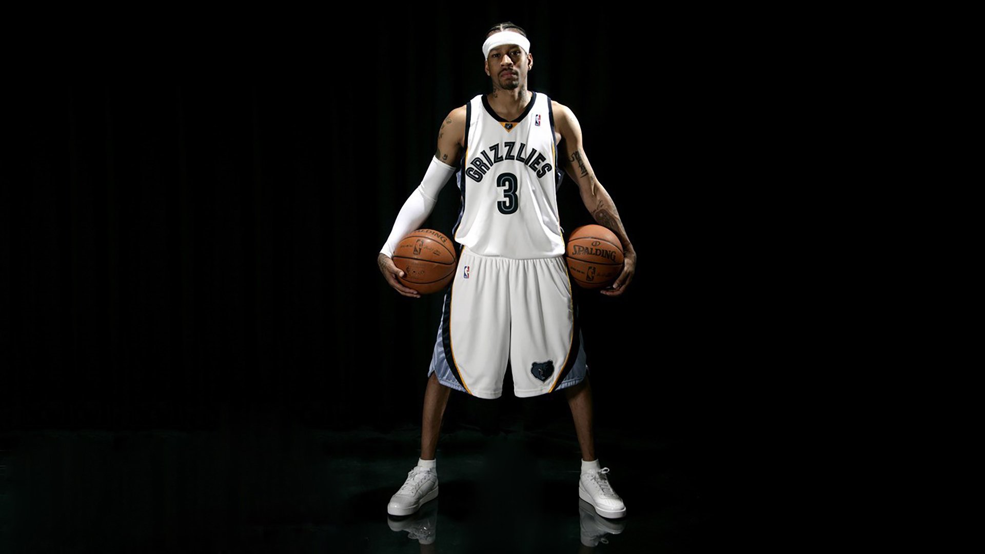 开云下载-爱德华兹致命三分！掘金鏖战逆转雄鹿背后，新时代正在接管联盟